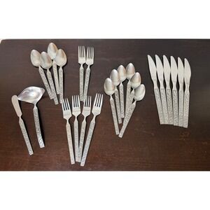 Riviera Stainless Steel Flatware Set Japan Scroll Filigree Pattern 24 Pieces